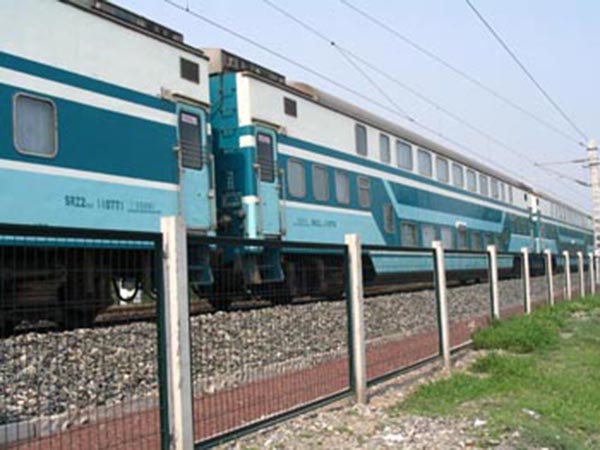 鐵路防護欄圖片3 鐵路防護欄圖片3