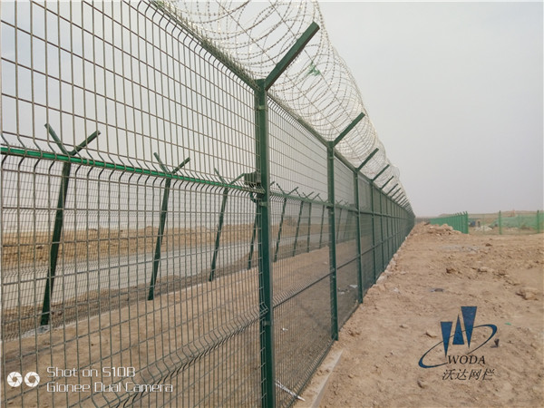 機(jī)場(chǎng)隔離柵圖片5 機(jī)場(chǎng)隔離柵圖片5