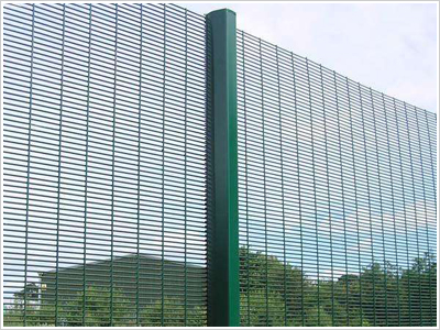 358防攀爬護欄網(wǎng)/