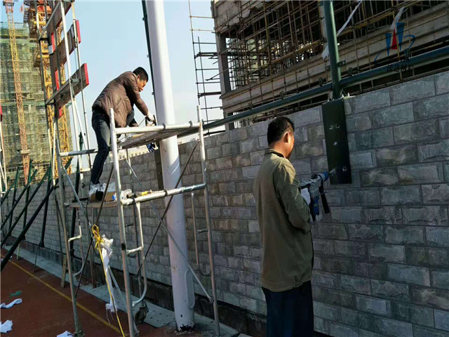 安徽皖西當代運動場圍網工程圖片4 安徽皖西當代運動場圍網工程圖片4