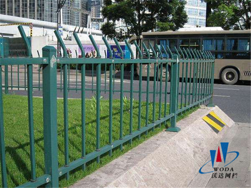 公路護欄網(wǎng)圖片3 公路護欄網(wǎng)圖片3