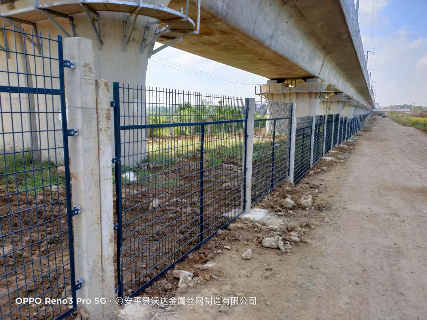 鐵路防護柵欄圖片1 鐵路防護柵欄圖片1