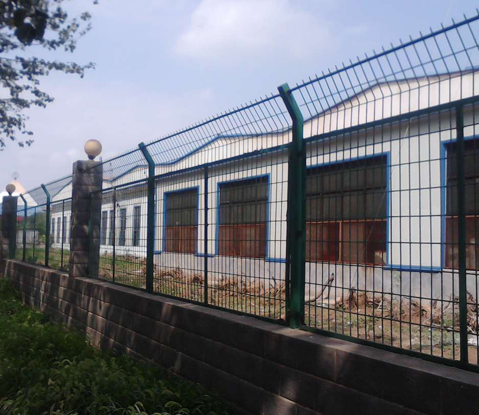 廠區(qū)隔離網(wǎng) 廠區(qū)隔離網(wǎng)