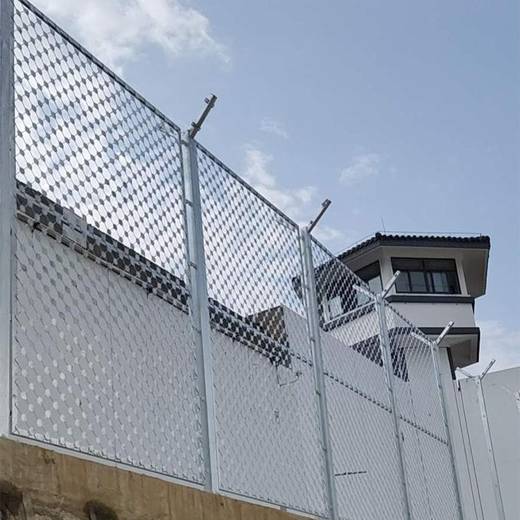 監(jiān)獄圍網(wǎng)圖片8 監(jiān)獄圍網(wǎng)圖片8