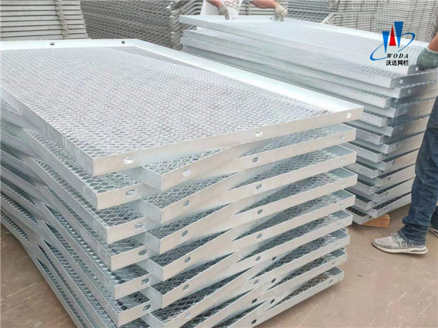 熱浸鋅防拋網(wǎng)圖片4 熱浸鋅防拋網(wǎng)圖片4